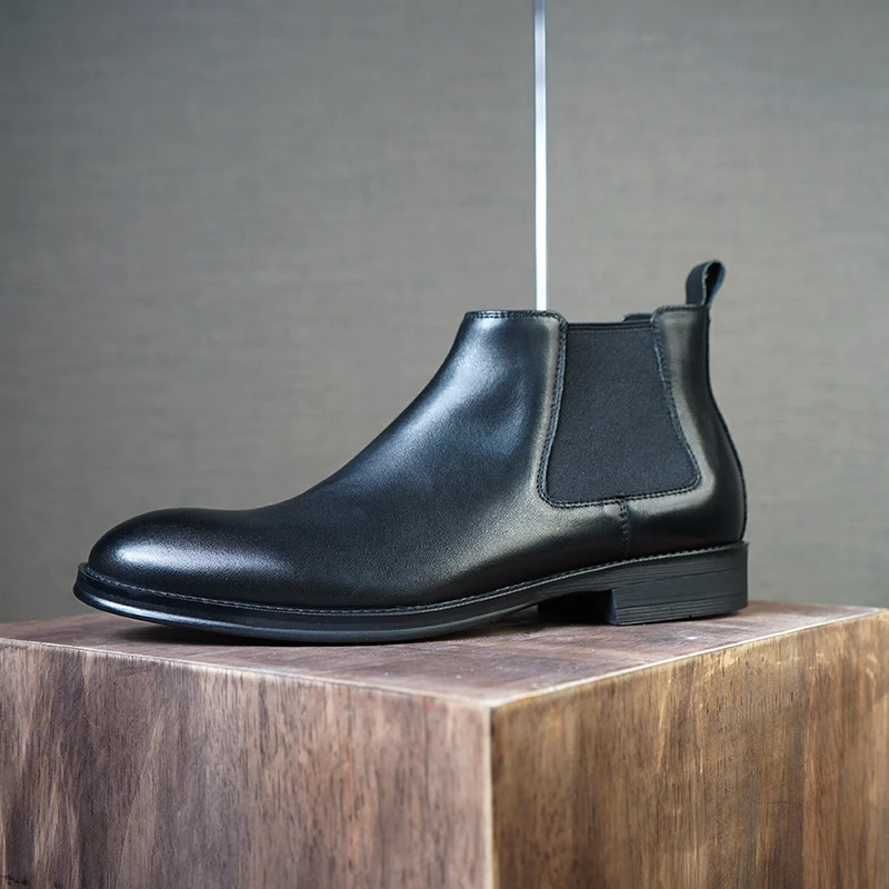 男士经典软底软面头层牛皮舒适切尔西短靴