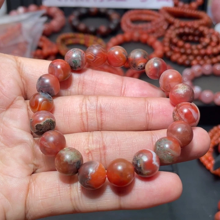 南红玛瑙手串未镶嵌