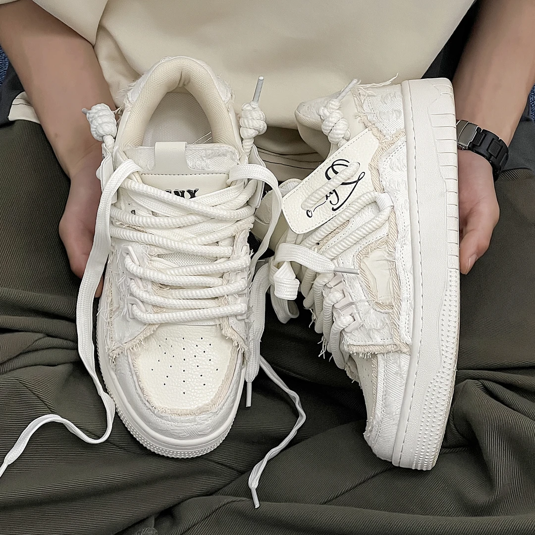 2024新款小众面包鞋男百搭增高情侣板鞋日系休闲运动滑板鞋子潮牌