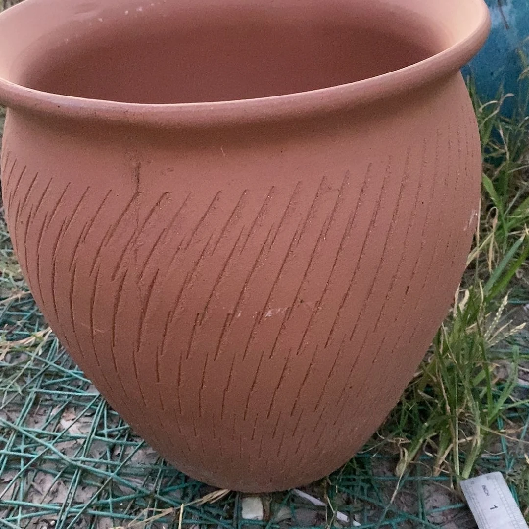 红陶20CM（含）-50CM（不含）瑕疵27-30一个