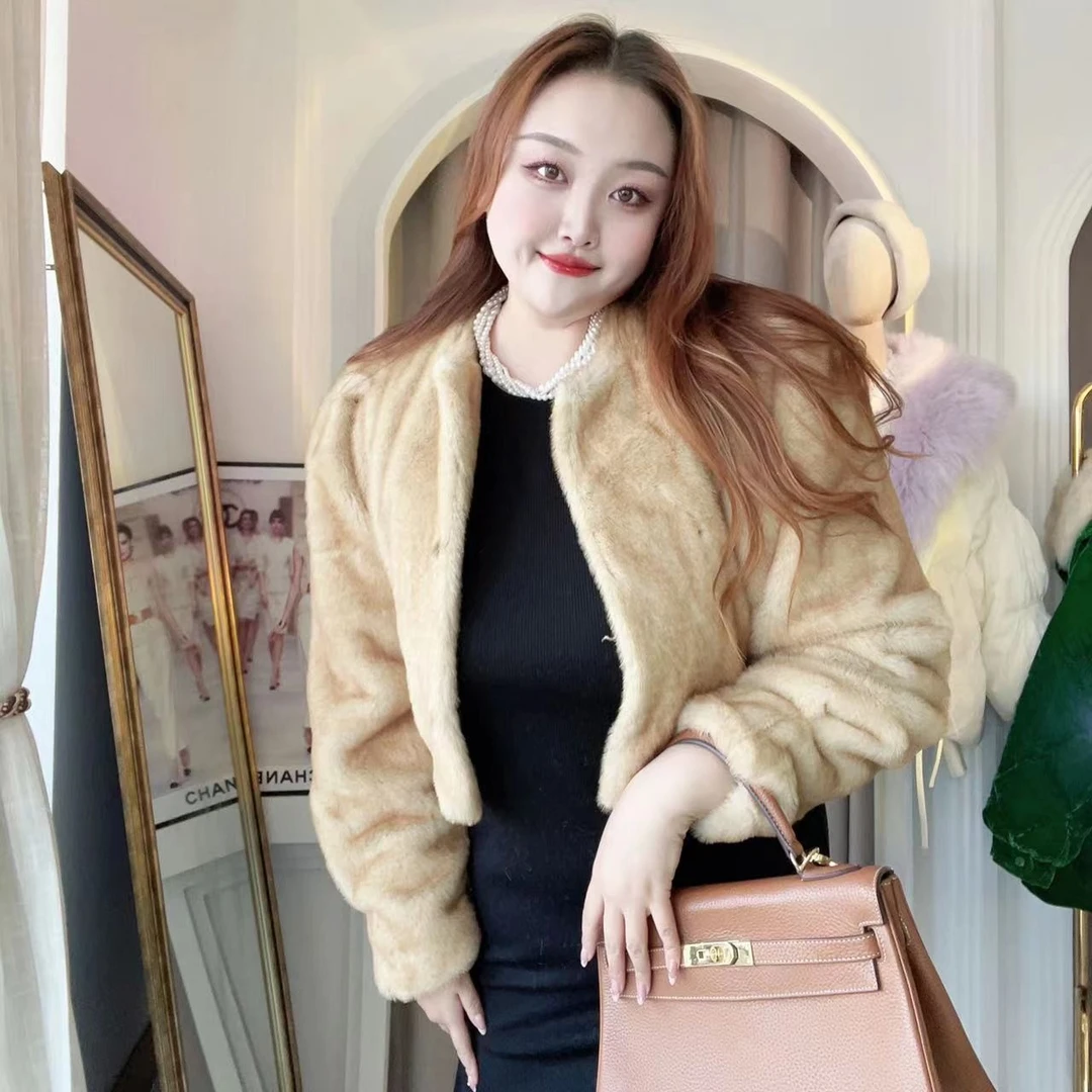 【俄罗斯贵妇】钻石家大码时尚贵气仿水diao胖mm短外套 DWT2219