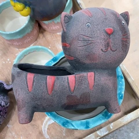陶瓷20CM以下大头猫红色