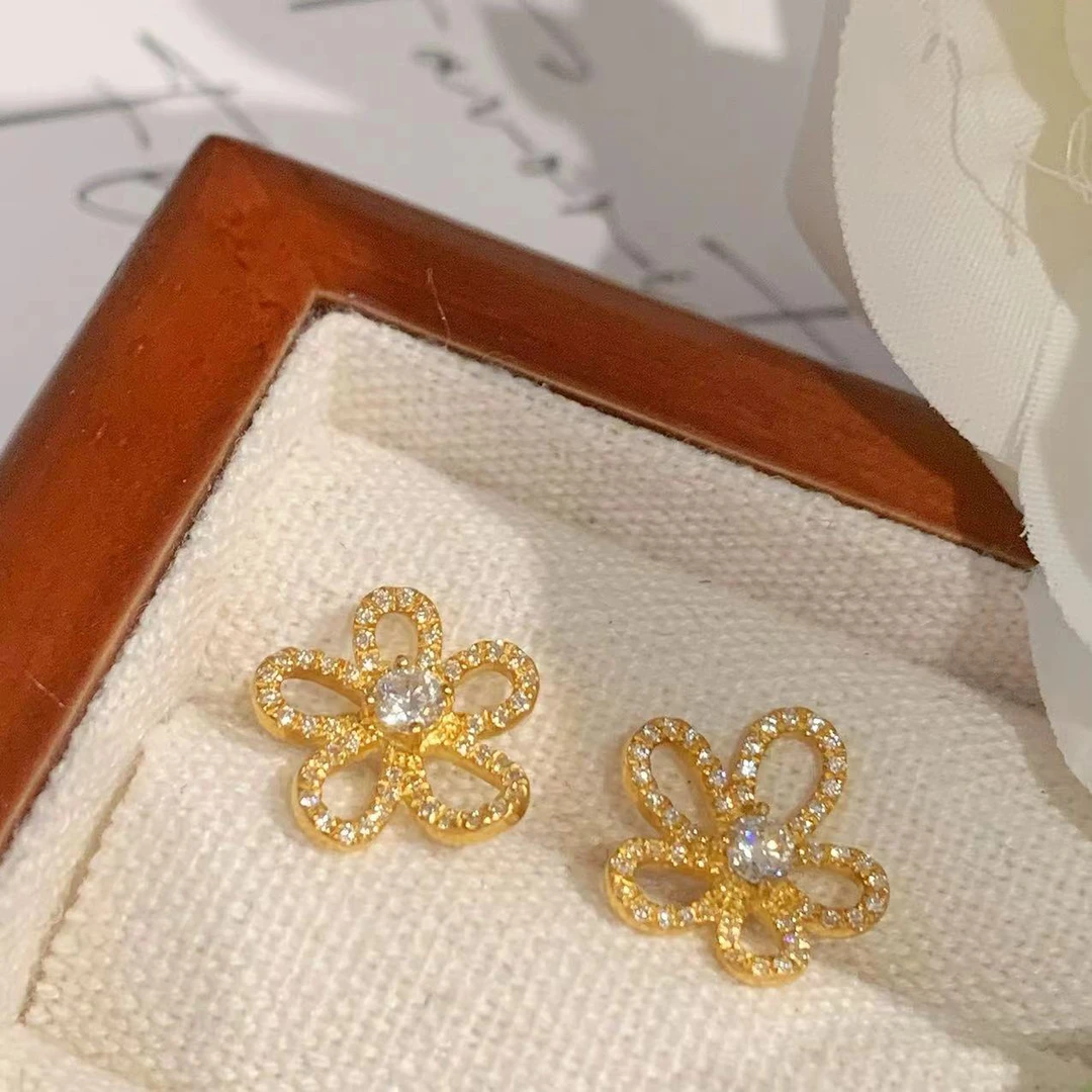 足金999 黄金5G工艺 格桑花莫桑耳钉