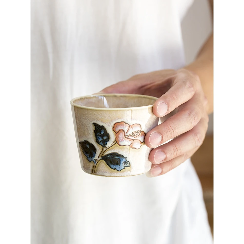 冲绳玫瑰水杯釉下彩陶瓷随手杯日式复古水杯