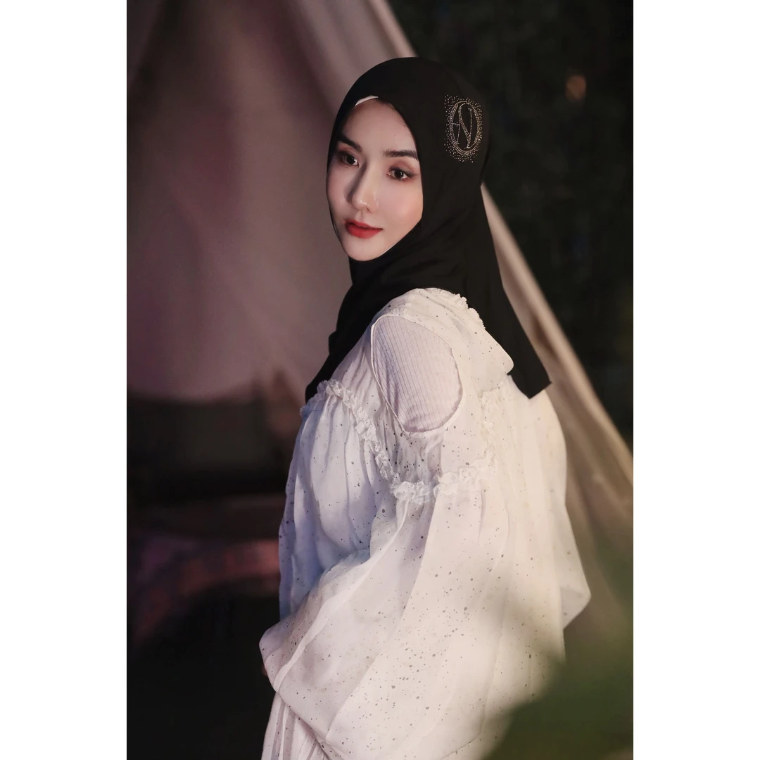 姮德.娜HENGDENA 套头纱巾  HN23031