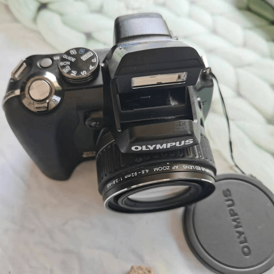 9新 Olympus/奥林巴斯 SP-565UZ（需自备XD卡）1000万像素20倍光学