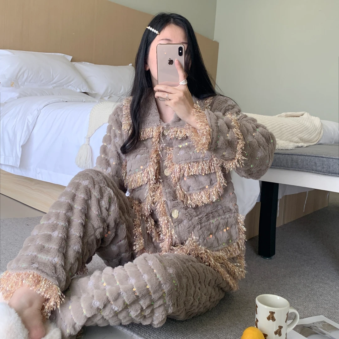 （福利款）复合绒女外穿可爱气质小香风睡衣