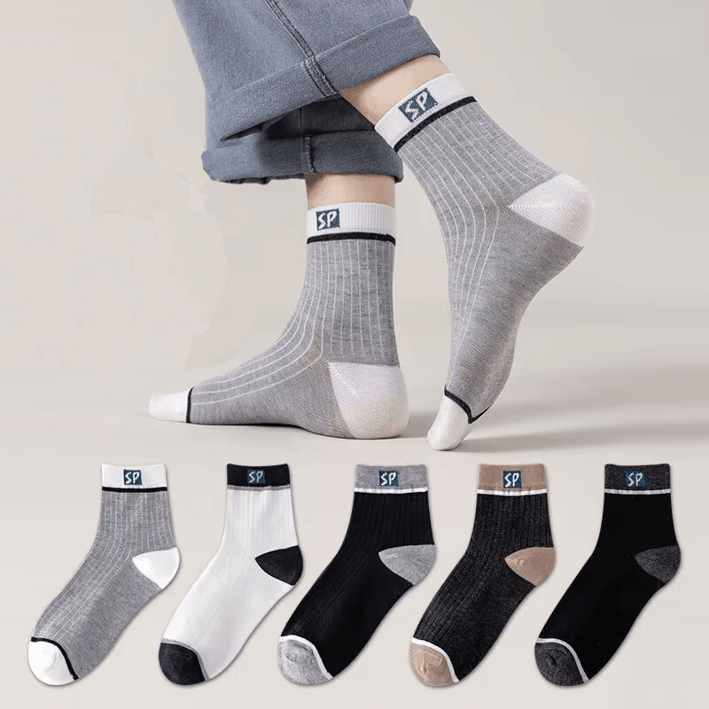 袜子男中筒袜字母休闲百搭男士秋冬季吸汗防臭袜潮流运动长筒袜男
