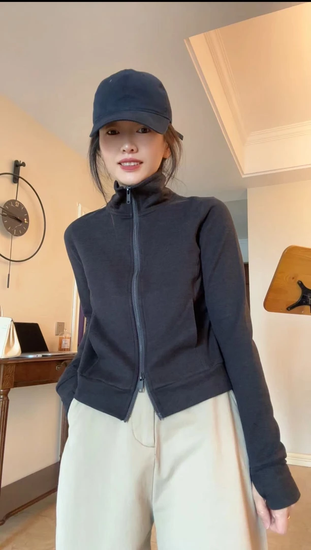 【李李专属】【上新】简约气质女装高级感老钱风盐系小香风秋季外套