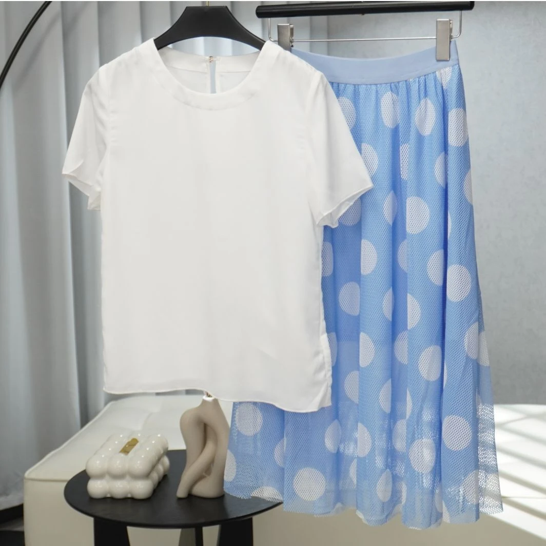 同伊系列   E075   女装时尚撤柜夏季休闲半身裙套装蓝色白T恤