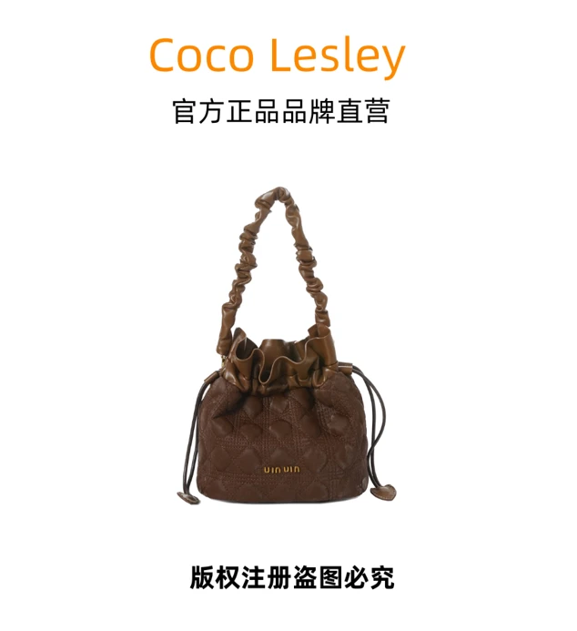 经典休闲2024新款时尚百搭腋下轻奢小众女士简约单肩包肩包BV2398