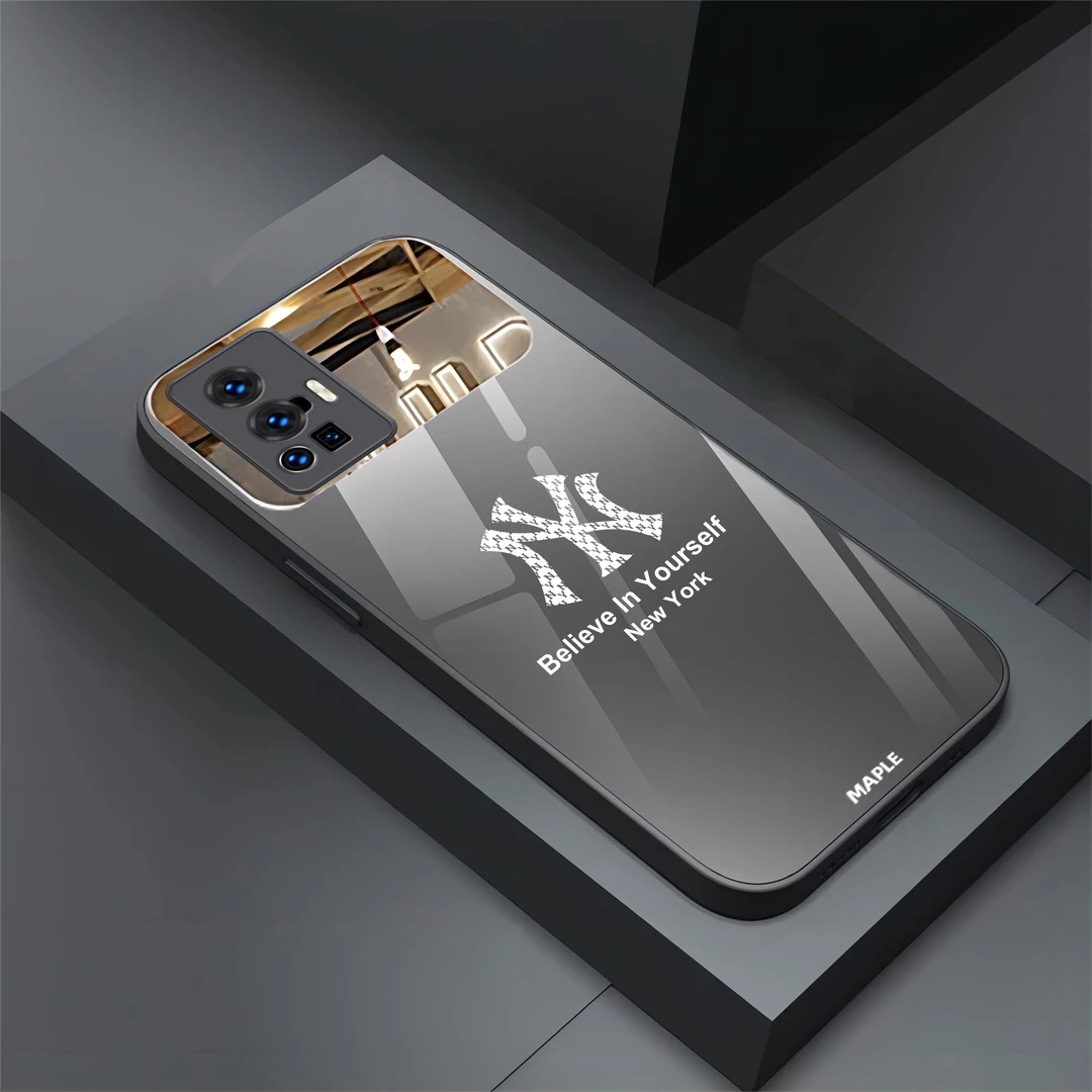 新MLB【适用于vivo X70Pro】钢化半镜手机壳 镜头全包 防刮防摔