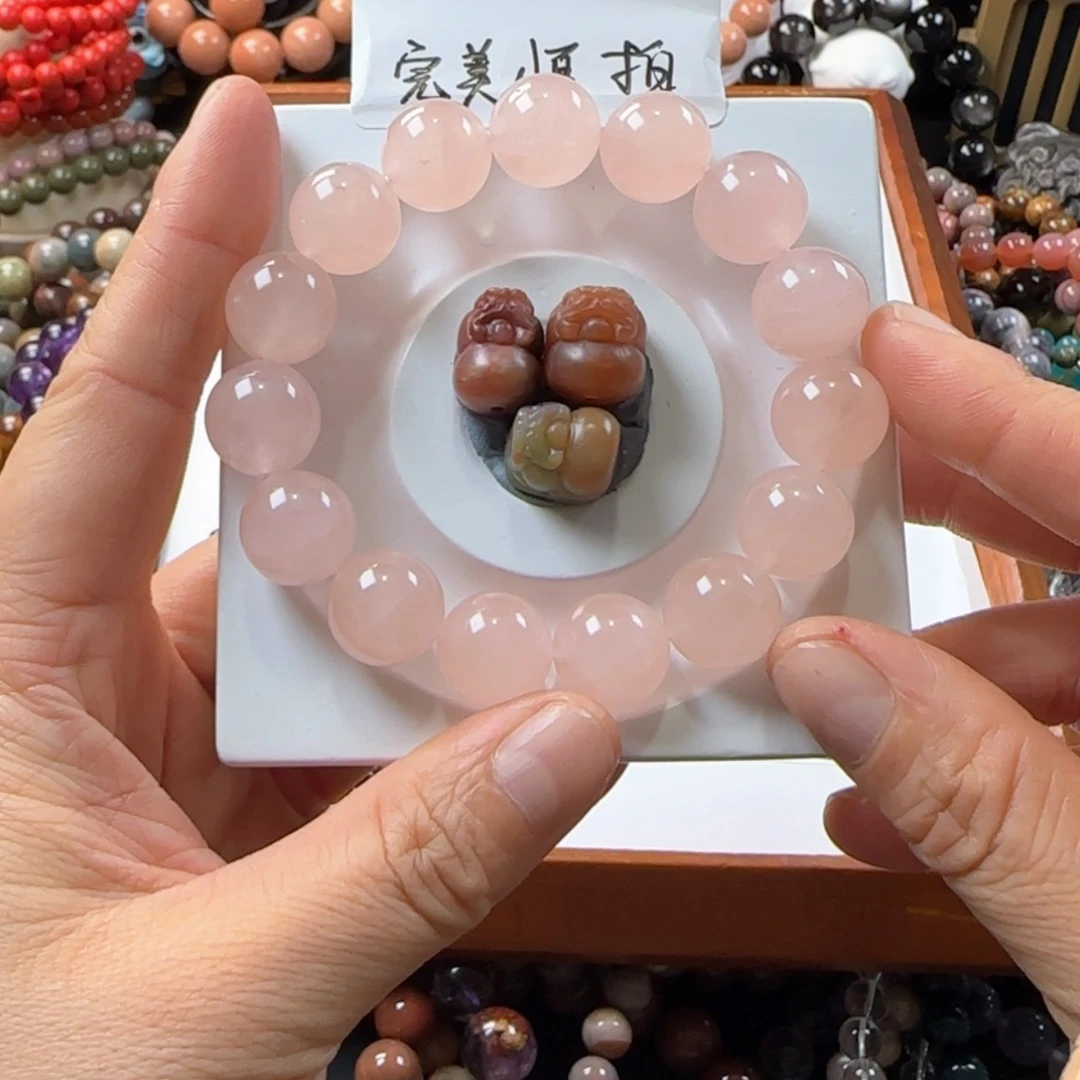 【闪购商品】石英质玉手链未镶嵌张**张
