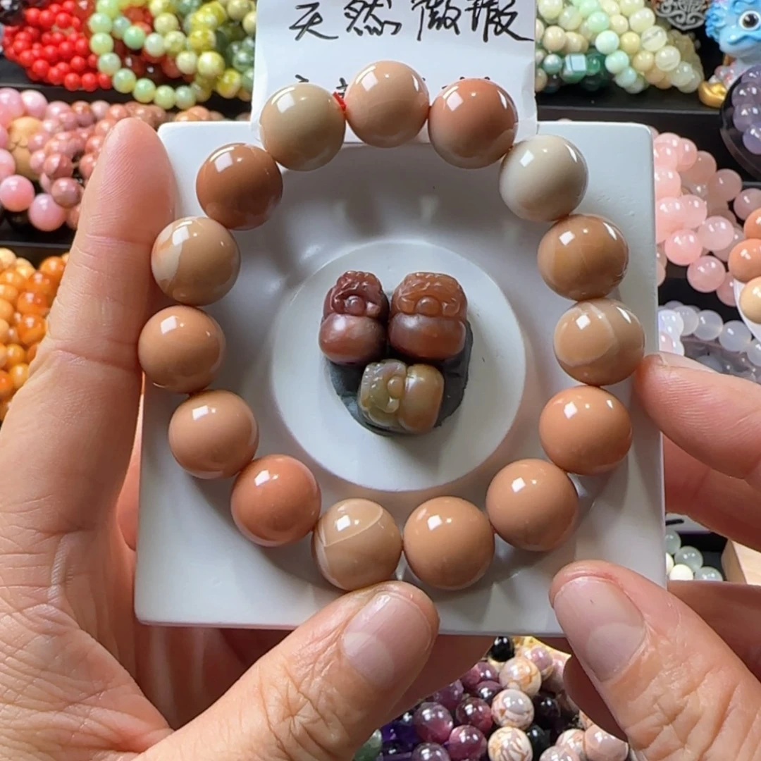 【闪购商品】石英质玉手链未镶嵌张**张