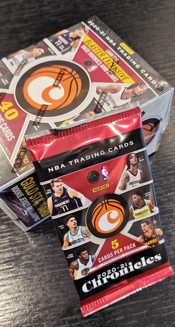 【一单包邮】NBA球星卡（3张base +2折射卡）