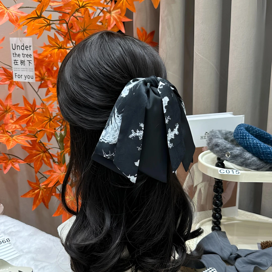 3002高级感缎面扎染蝴蝶结马尾夹女小众nis后脑勺气质上班族发饰