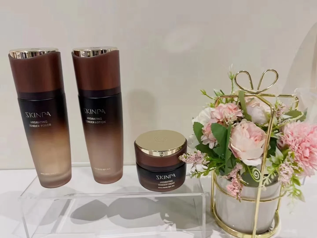 上海正品诗臻泊致润嫰颜系列套盒 实体店同款适合暗黄肌肤