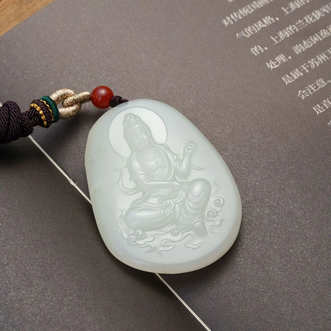 和田玉白玉牌苏工观音牌 34.9g 52x38x15mm
