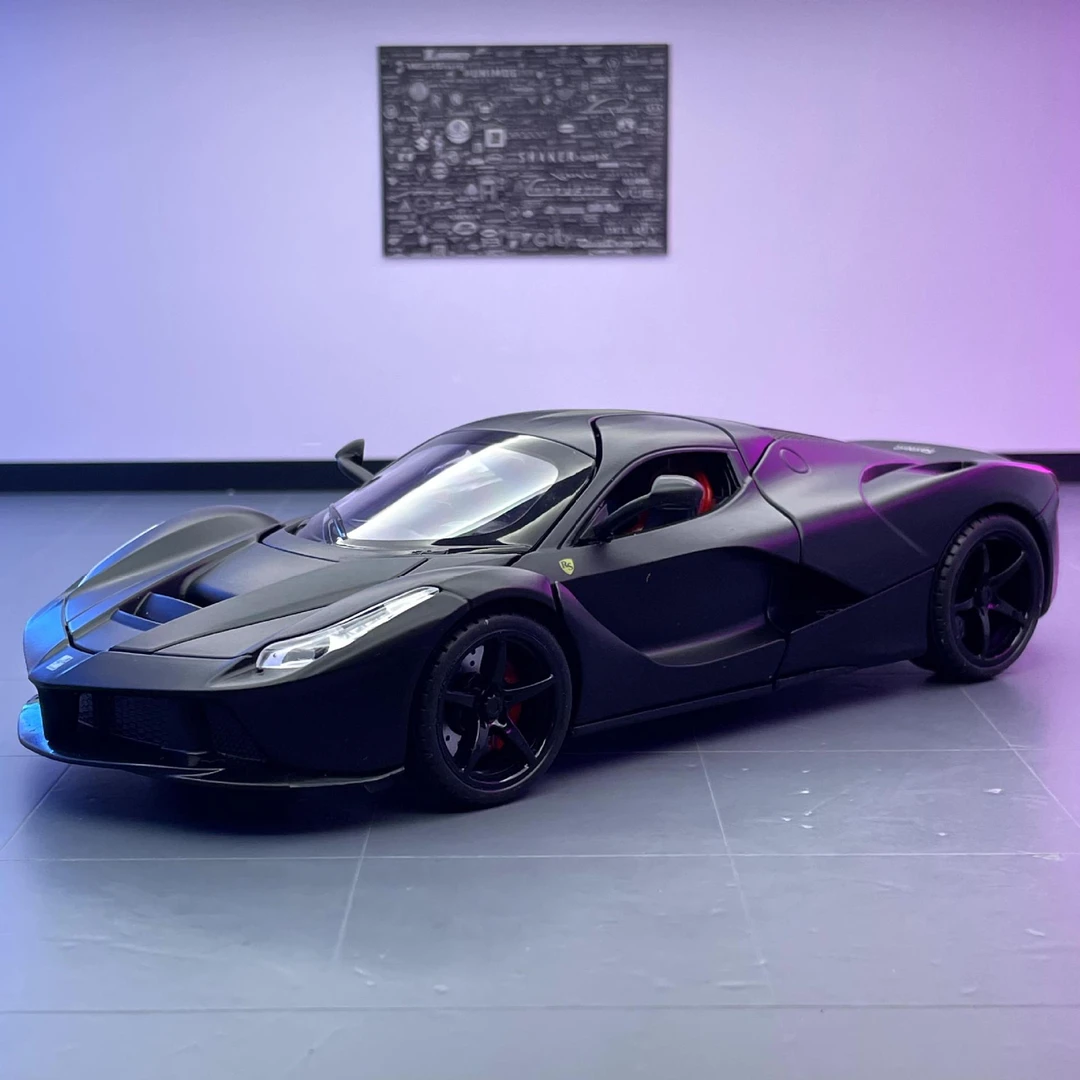 新款1:22【法拉利 拉法硬顶版】仿真合金汽车模型车载摆件豪车跑车