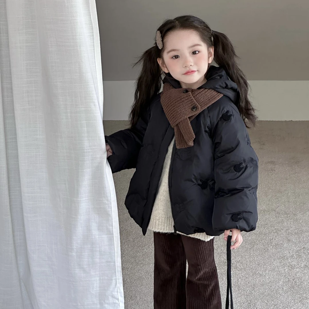 女童连帽羽绒服冬季纯色保暖儿童轻羽绒可爱萌兔毛巾刺绣外套