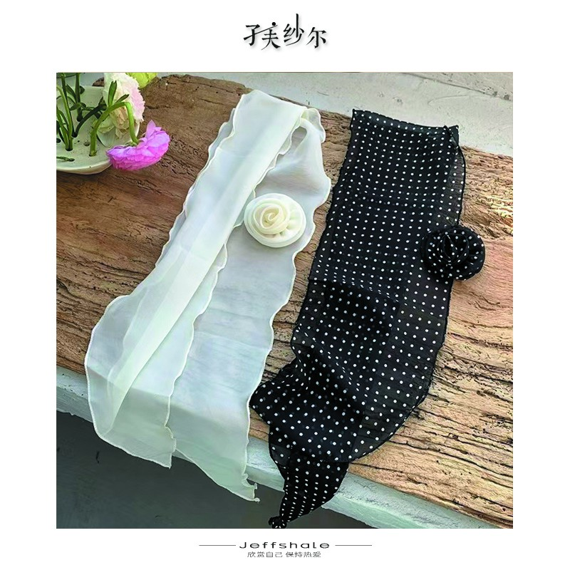 长条小丝巾玫瑰经典装饰风穿搭丝巾