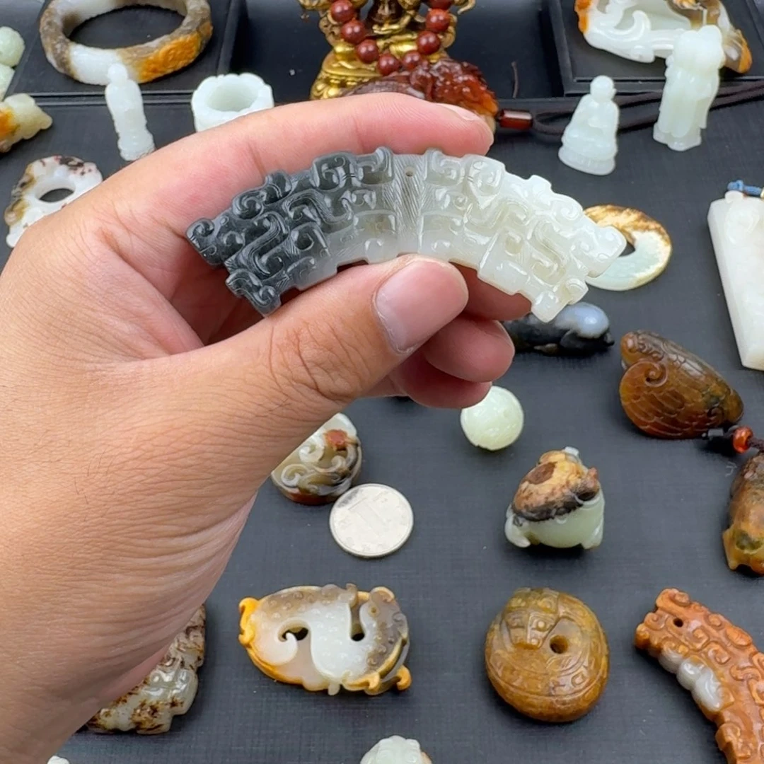 和田玉（糖玉）颈饰未镶嵌江**生