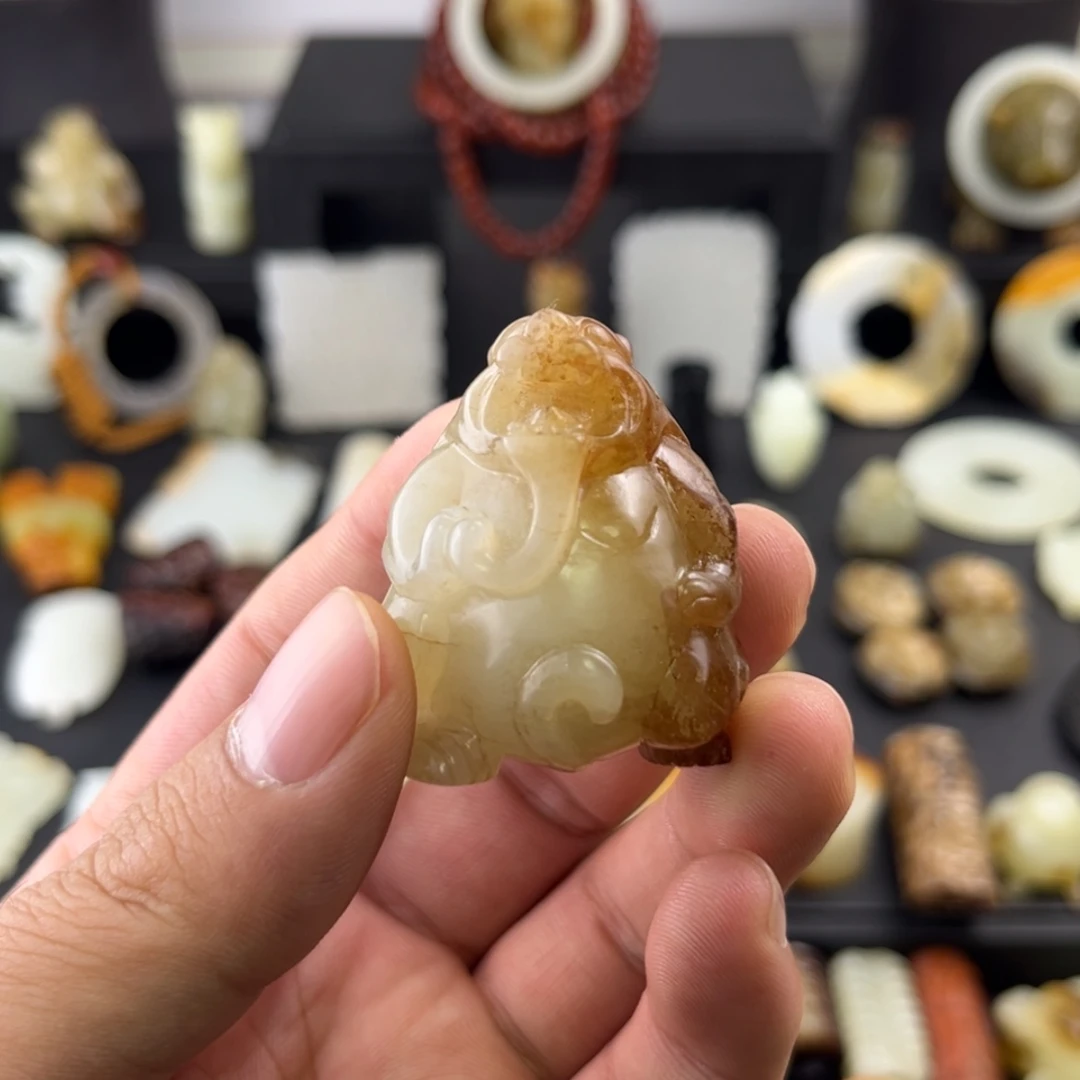 【闪购商品】和田玉（糖玉）颈饰未镶嵌C****o