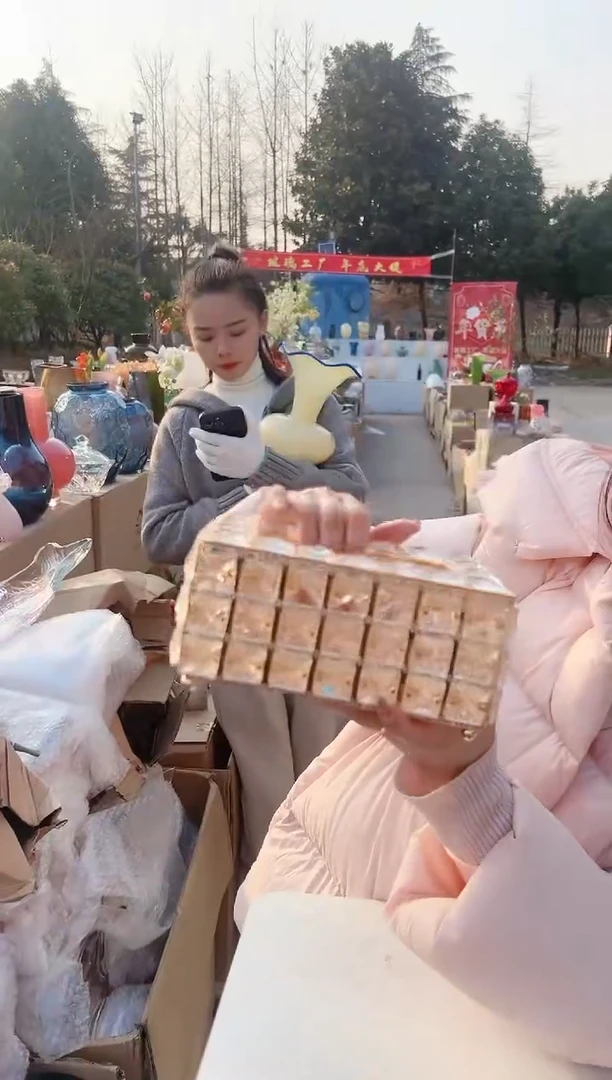 【闪购商品】JK-抽纸盒金色