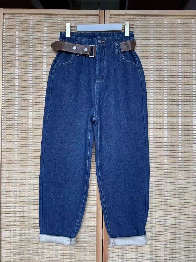 冬装2023年新款女加绒加厚网红高腰无弹牛仔裤