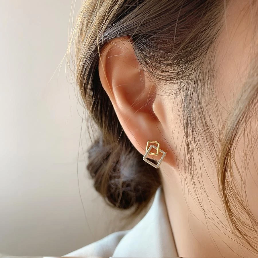 合金耳饰 简约 小巧精致耳钉2024年新款潮耳环女气质高级大气设计