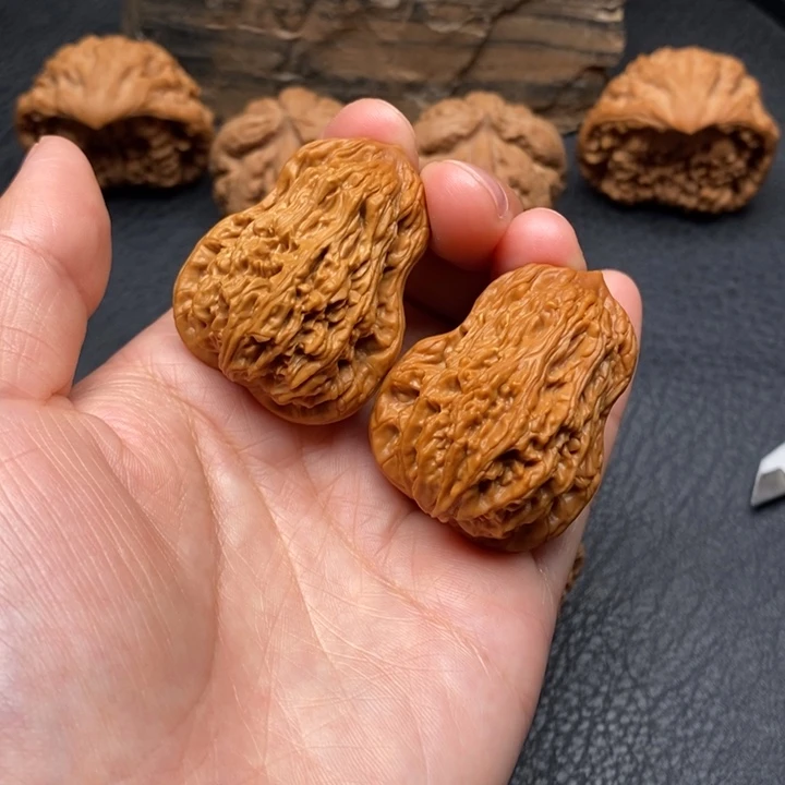 桃核把件尺寸32葫芦