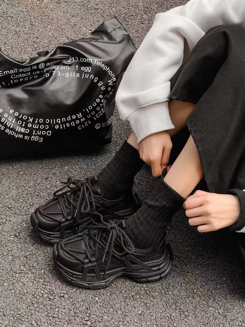 1162112 新款时尚休闲女士老爹鞋