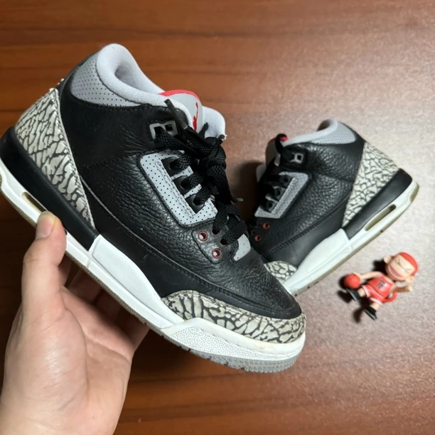 95新 AIR JORDAN aj3/黑水泥/38.5码/运动鞋/黑色/购买许看详情页