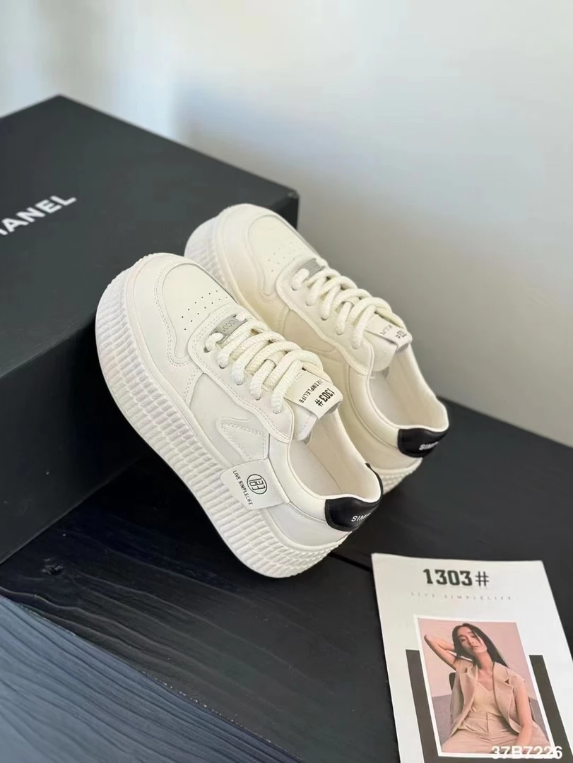 2024秋季新款时尚简约舒适百搭厚底韩版女单鞋