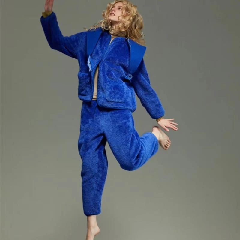 222-037朵朵可可女睡衣秋冬双面长毛绒魔女设计针织翻领家居服