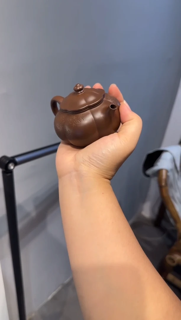 【闪购商品】紫砂茶壶大鱼海棠  预售