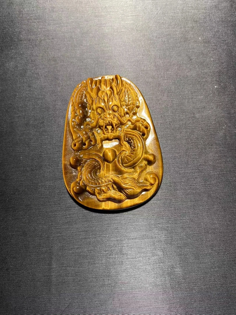 天然虎眼石龙牌吊坠霸气十足男女礼物古法精美素款项坠时尚挂坠