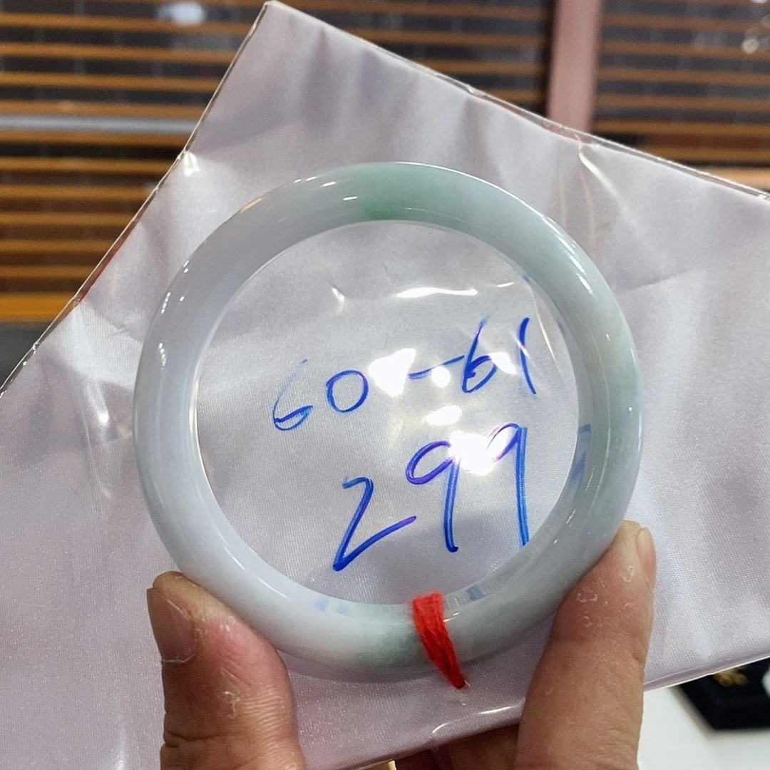 翡翠手镯未镶嵌买断