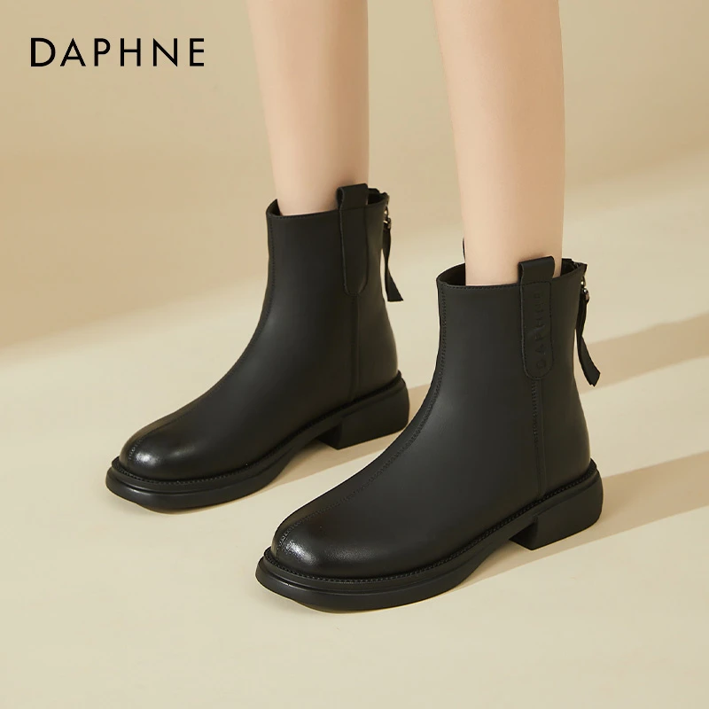 达芙妮短靴女秋冬季加绒2025新款女士皮鞋平底切尔西靴黑色马丁靴