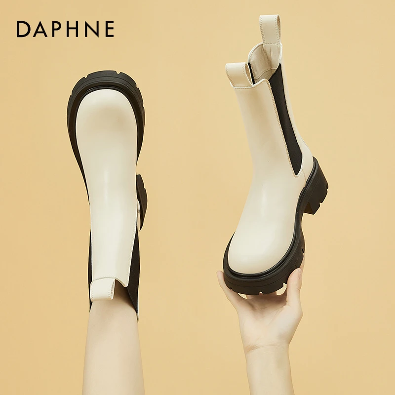 达芙妮厚底短靴女秋冬单靴马丁靴烟筒靴白色英伦2025新款切尔西靴