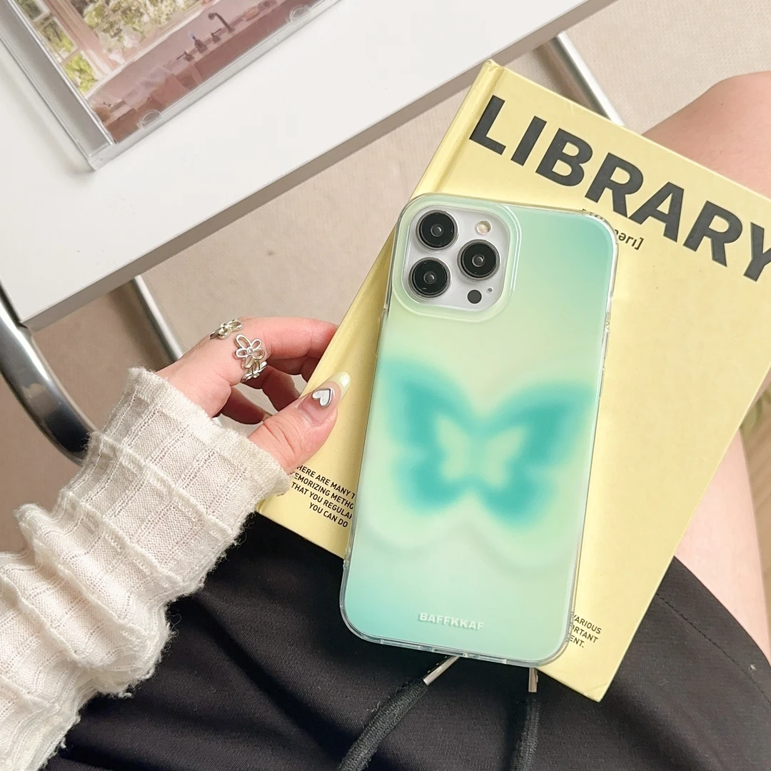 ins绿色晕染蝴蝶iPhone15/14/1312ProMax防摔手机壳imd创意小众