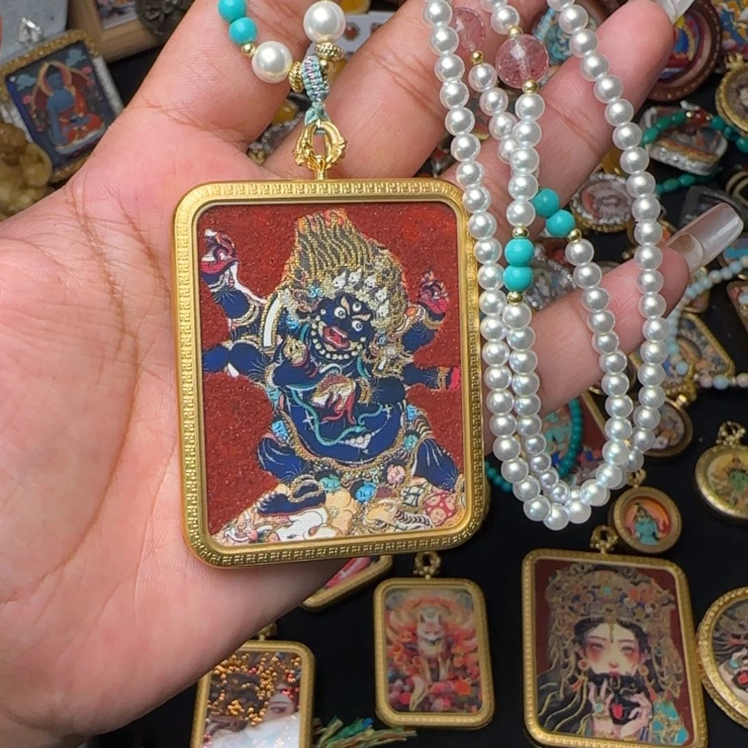 泥塑明***?藏式风格彩绘泥塑擦擦