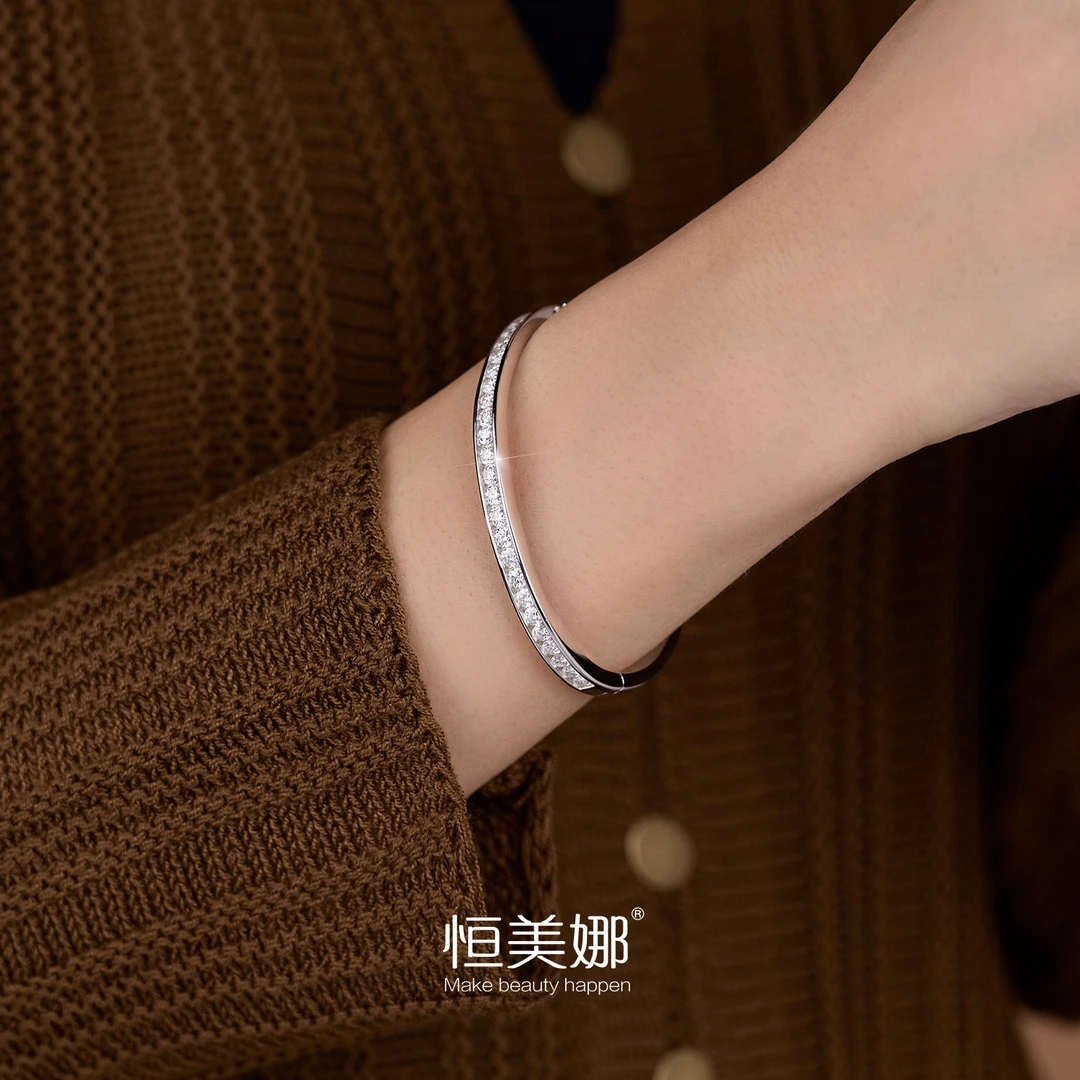 恒美娜 925银莫桑石手镯 [伴星]高级轻奢百搭简约排镶手饰礼物