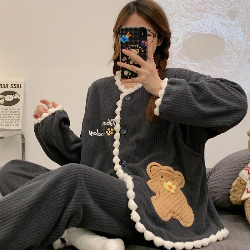 珊瑚绒月子服11-12月份产妇加绒加厚孕妇睡衣秋冬款可外穿哺乳衣