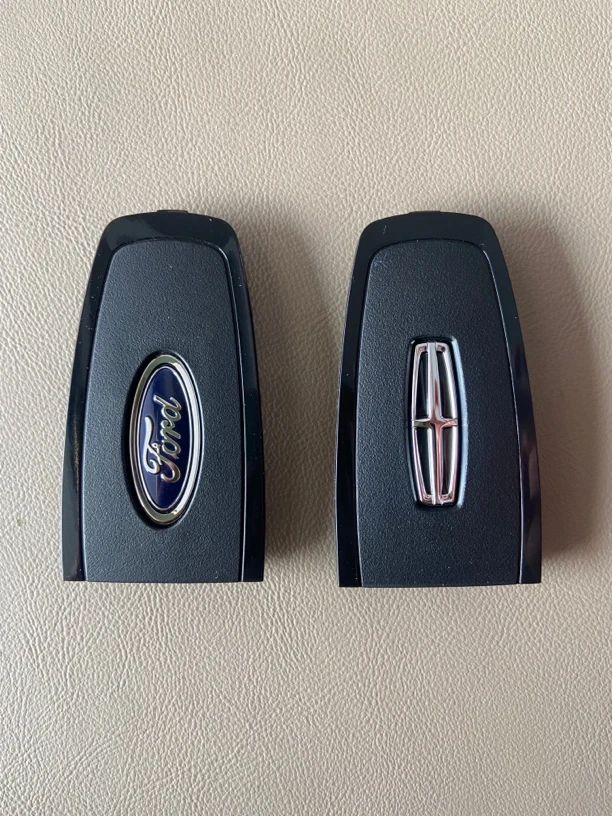 适用福特猛禽林肯 烈马 眼镜蛇专用原厂后盖全新原厂品质直接替换