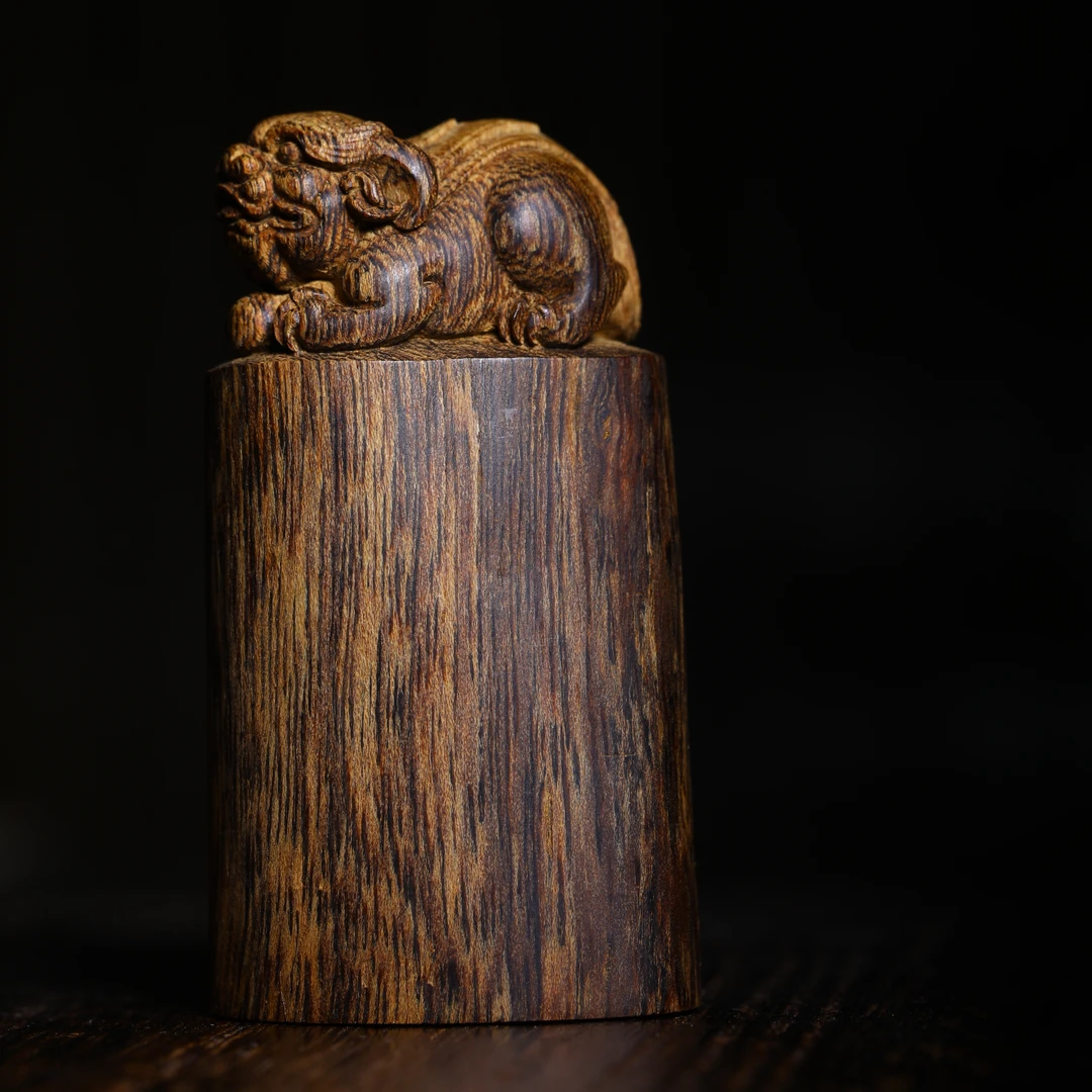 【小诗沉香】 正区马来老料沉水 印章 小摆件