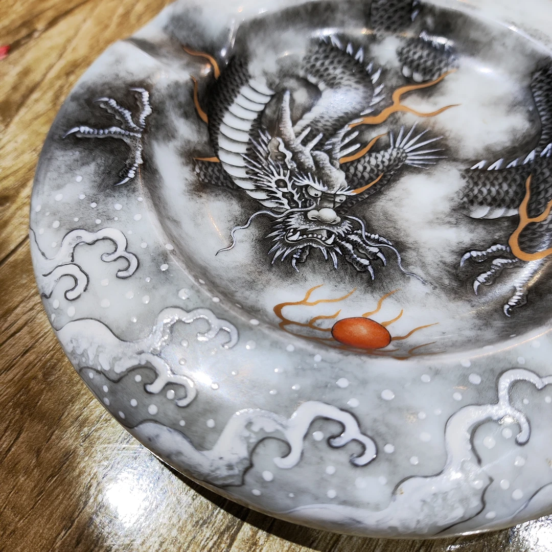 釉上精工墨龙雪茄缸海浪