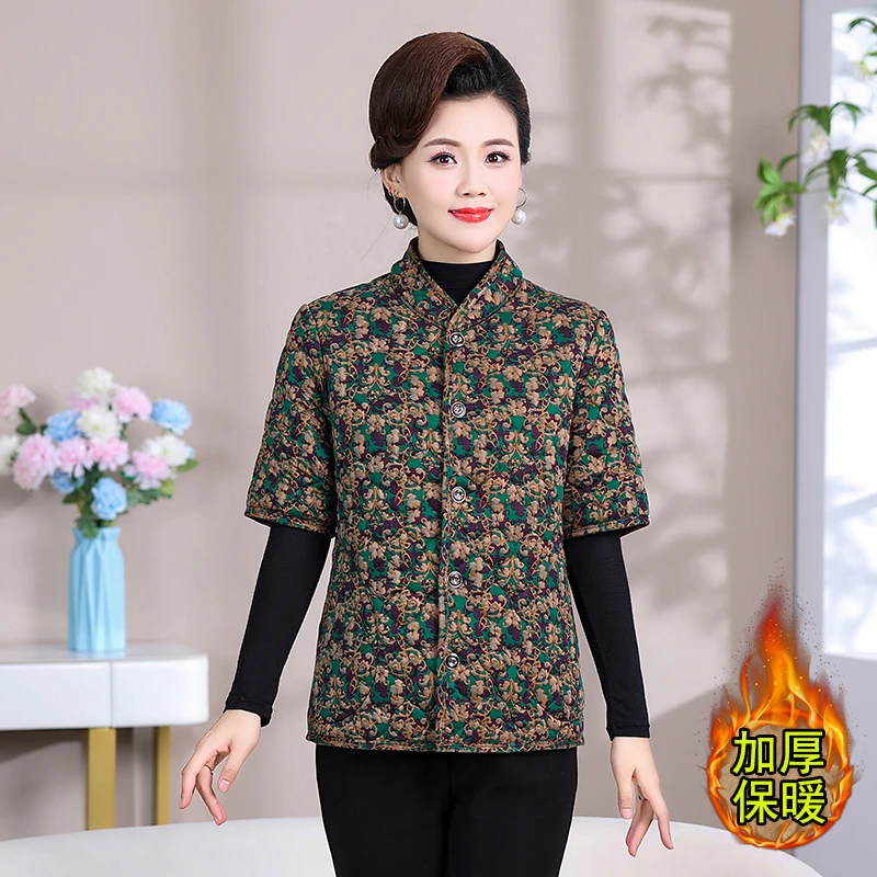 妈妈冬季保暖驼绒加厚马甲新款贴身内胆坎肩中老年人宽松防寒马夹