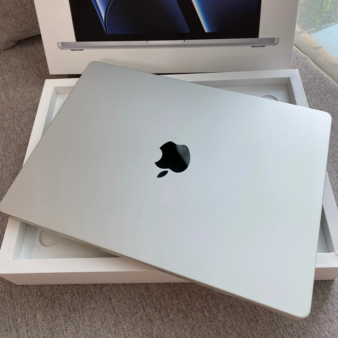 95新 Apple/苹果 笔记本电脑MacBookAir超薄款原装便携商务办公本