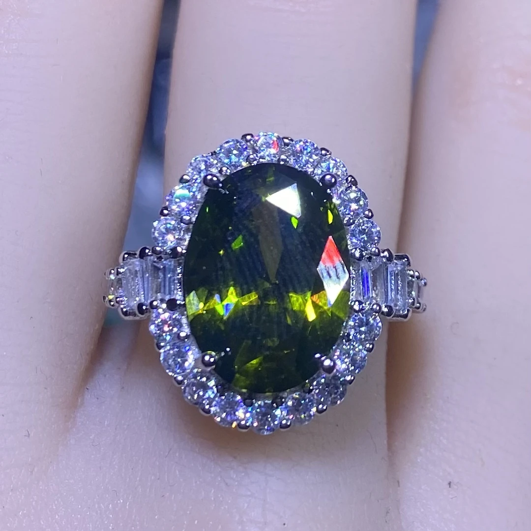 1194 橄榄绿戒指银色托开口可调节